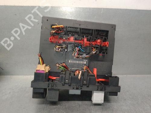 Used Fuse box Fuse box 38969362 38969362