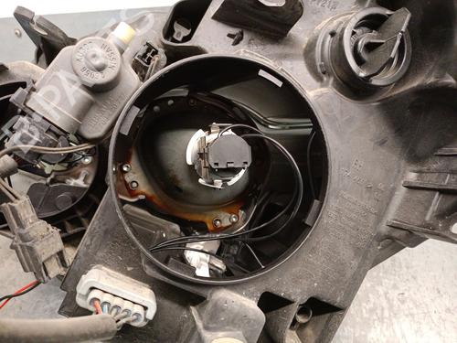 Right headlight NISSAN QASHQAI I (J10, NJ10) 2.0 dCi All-wheel Drive | BP20709039C29 