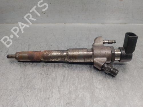 Used Injector RENAULT MASTER III Van (FV) 2.3 dCi 130 FWD (FV0M, FV0Y, FV0J, FV02, FV03) (130 hp) 32844266
