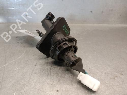 Used Clutch slave cylinder Clutch slave cylinder MAZDA 6 Saloon (GJ, GL) 2.2 D (GJ2FP) (150 hp) 33240773 33240773