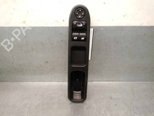 left-front-window-switch-citroen-c3-picasso-sh_-2008-32498954 main image