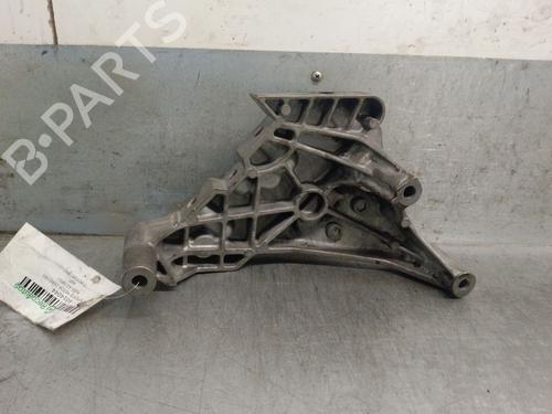 Used Engine mount Engine mount AUDI A3 (8P1) 1.9 TDI (105 hp) 35819702 35819702