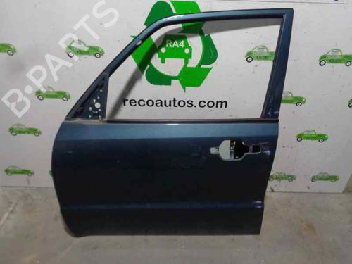 Used Left front door MITSUBISHI PAJERO III (V7_W, V6_W) [1999-2007]  5573758