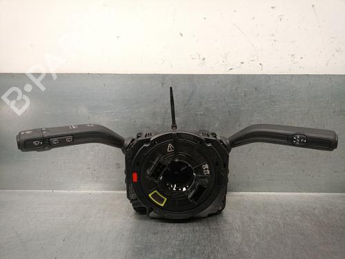 Used Headlight switch MERCEDES-BENZ CLA Shooting Brake (X118) CLA 200 (118.687) (163 hp) 25238291
