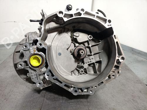 gearbox-opel-astra-j-p10-2009-2010-2011-2012-2013-2014-2015-2016-31837865 main image