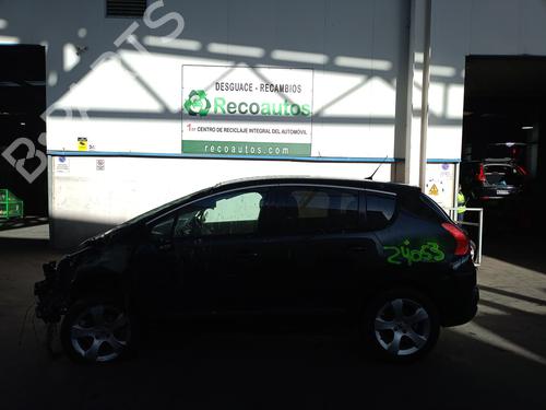 Brugte PEUGEOT 3008 I MPV (0U_) 1.6 HDi (112 hp) 4343201