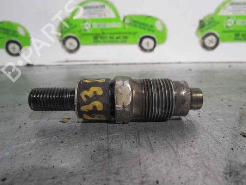 Used Injector TOYOTA AVENSIS (_T22_) 2.0 TD (CT220_, CT220R) (90 hp) 2093934