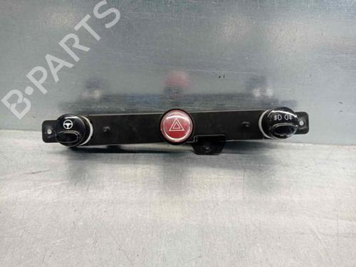 Used Warning switch FIAT 500 (312_) 1.2 (312AXA1A) (69 hp) 10077051