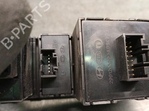 Forlygtekontakt KIA CARENS IV 1.7 CRDi | BP31687471I24 