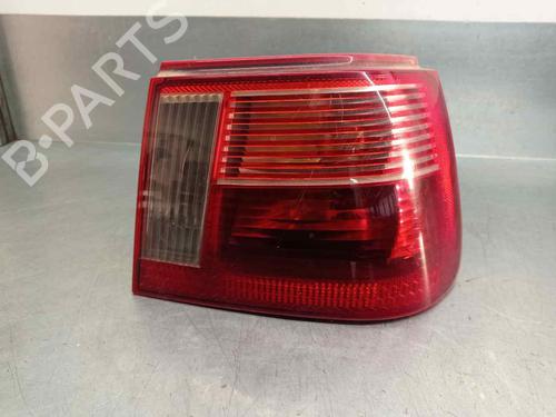 Used Right taillight SEAT CORDOBA (6K1, 6K2) [1993-2002]  10566839