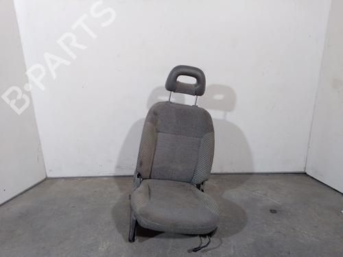 Used Right front seat NISSAN TERRANO II (R20) 2.7 TD 4WD (101 hp) 23219691