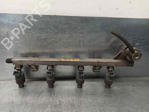 Used Injection rail OPEL ASTRA G Hatchback (T98) 1.6 16V (F08, F48) (101 hp) 10287898