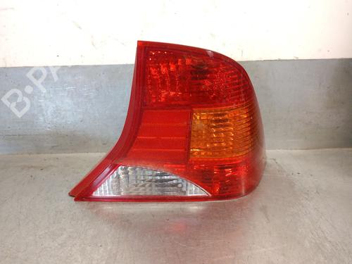 Højre baglygte FORD FOCUS I (DAW, DBW) 1.6 16V (100 hp) 28215087