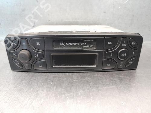Used Radio Radio 37640691 37640691