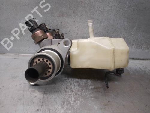 Brake master cylinder BMW 3 Compact (E46) 320 td | BP17138986M77 