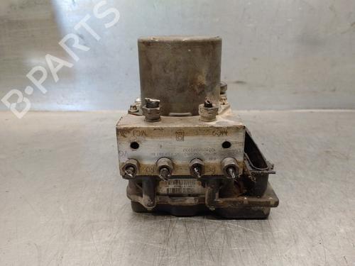 Used ABS pump PEUGEOT 607 (9D, 9U) 2.7 HDi 24V (204 hp) 15075410