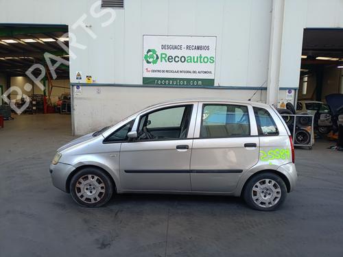 Brugte FIAT IDEA (350_) 1.4 16V 4661580