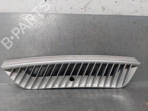 Used Grille Grille 36883080 36883080