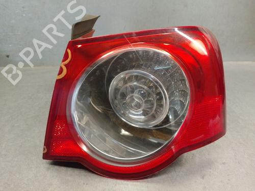 Used Right taillight Right taillight 32372629 32372629