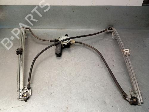 Front right window mechanism CHRYSLER VOYAGER / GRAND VOYAGER III (GS_, NS_) 2.5 TD | BP26731345C23 