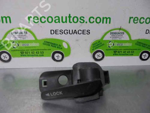 Used Front right interior door handle Front right interior door handle 3215596 3215596