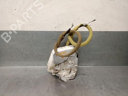 Venstre bagtil lås MAZDA 2 (DE_, DH_) 1.5 (DE5FS) (103 hp) 31014451