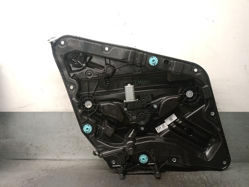 Vindusheismekanisme høyre bak BMW 2 Active Tourer (U06) 220i Mild Hybrid (170 hp) 32035378