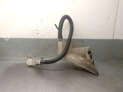 Used Windscreen washer tank Windscreen washer tank AUDI A2 (8Z0) 1.2 TDI (61 hp) 34235710 34235710