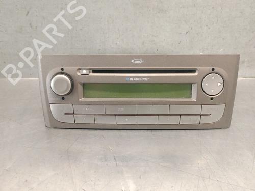 Used Radio FIAT LINEA (323_, 110_) 1.3 JTD Multijet (323AXB1A) (86 hp) 28095932