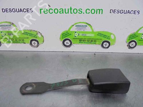Used Seat buckle TOYOTA AVENSIS Liftback (_T22_) 2.0 TD (CT220_, CT220R) (90 hp) 20248903