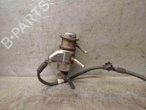 Used Injector VW TIGUAN (5N_) 2.0 TDI (110 hp) 26613595