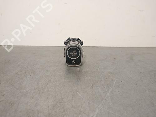 Used Switch MERCEDES-BENZ CLA (C118) CLA 200 d (118.312) (150 hp) 25246113