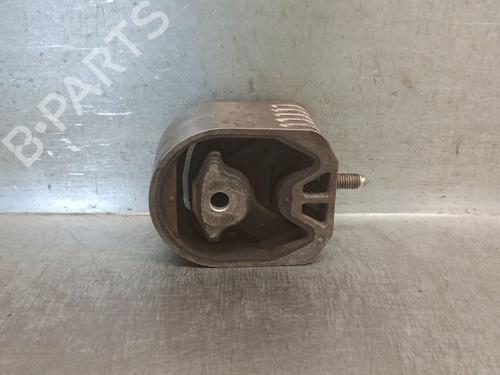 Used Engine mount MERCEDES-BENZ B-CLASS Sports Tourer (W245) B 200 (245.233) (136 hp) 27201490