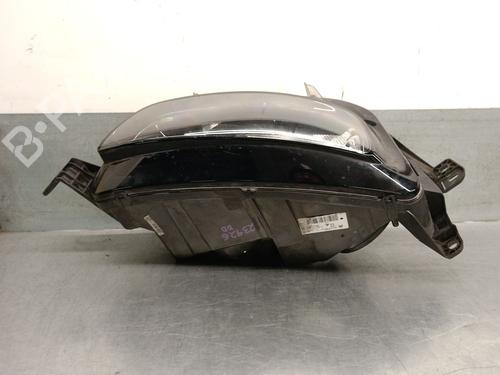 Right headlight CITROËN C4 Picasso II 1.6 BlueHDi 120 | BP30182048C29