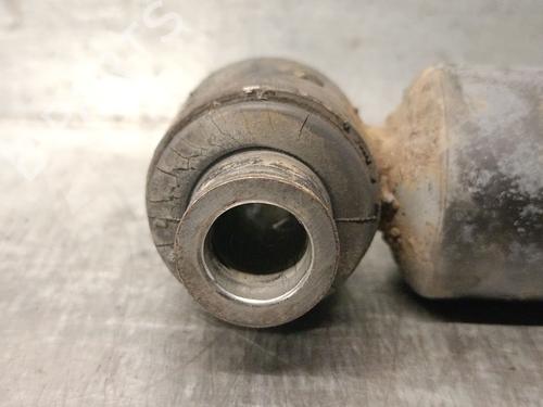 Høyre bak støtdemper PEUGEOT 206 Hatchback (2A/C) 1.4 i | BP29325774M19 