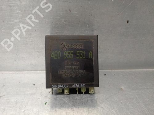 Module électronique VW GOLF IV (1J1) 1.9 TDI (90 hp) 15055967