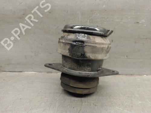 Used Engine mount SEAT INCA (6K9) 1.9 D (64 hp) 23067368