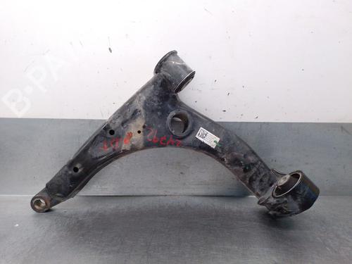 Used Left front suspension arm Left front suspension arm VW CRAFTER Van (SY_, SX_) 2.0 TDI FWD (SYB, SYC, SYD) (102 hp) 33399787 33399787