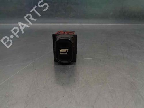 Used Right front window switch PEUGEOT 806 (221) 1.9 TD (90 hp) 7995891