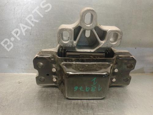 Used Engine mount VW TOURAN (1T1, 1T2) 2.0 TDI (170 hp) 15680353