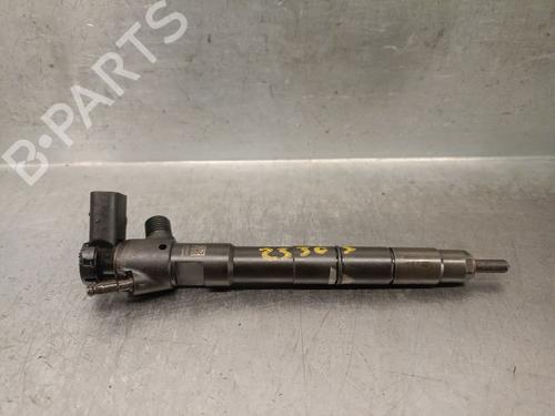 Used Injector SKODA RAPID Spaceback (NH1) 1.4 TDI (90 hp) 27922499