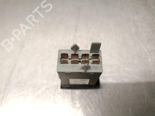 Warning switch SKODA SUPERB I (3U4) 1.9 TDI | BP37295135I22 - Image 2