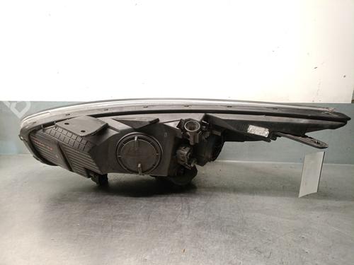 Right headlight KIA CARENS IV 1.7 CRDi | BP39470803C29 - Image 2