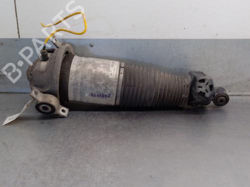 Used Right rear shock absorber Right rear shock absorber 37408765 37408765