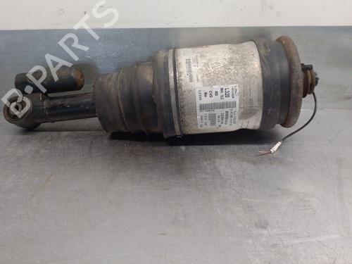 Right rear shock absorber LAND ROVER RANGE ROVER SPORT I (L320) 3.0 D 4x4 | BP29609753M19