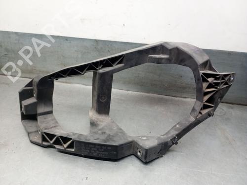 Used Left headlight support SMART FORFOUR (454) 1.5 CDI (454.001) (95 hp) 23090049