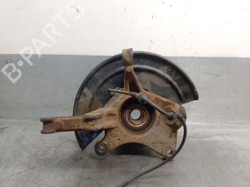 Used Right front steering knuckle DACIA DUSTER (HM_) 1.5 dCi 115 4x4 (HMAD) (116 hp) 32175777