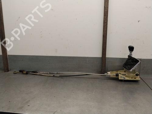 Used Gear lever Gear lever FORD MONDEO III Turnier (BWY) 2.0 16V TDDi / TDCi (115 hp) 35724322 35724322