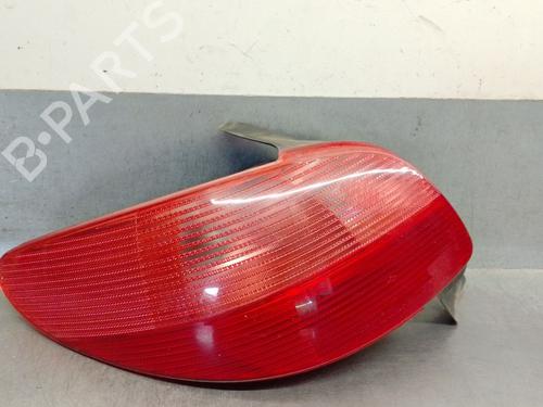 Venstre baglygte PEUGEOT 206 Hatchback (2A/C) 1.4 i (75 hp) 29020504