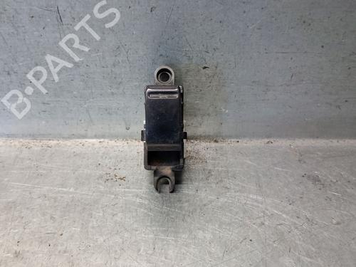 Used Right front window switch NISSAN ALMERA II Hatchback (N16) 2.2 Di (110 hp) 27591621